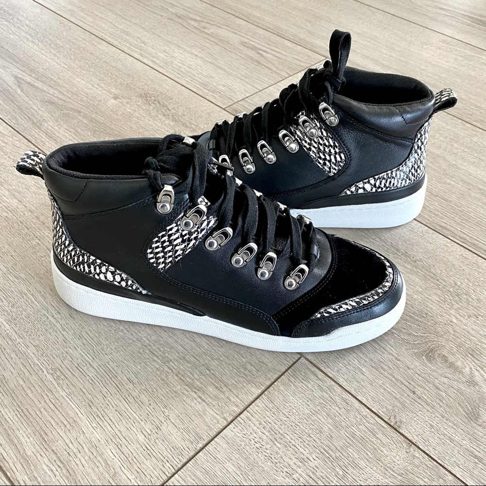 NWOT Vince Camuto “Samphy” Black Leather Hightops